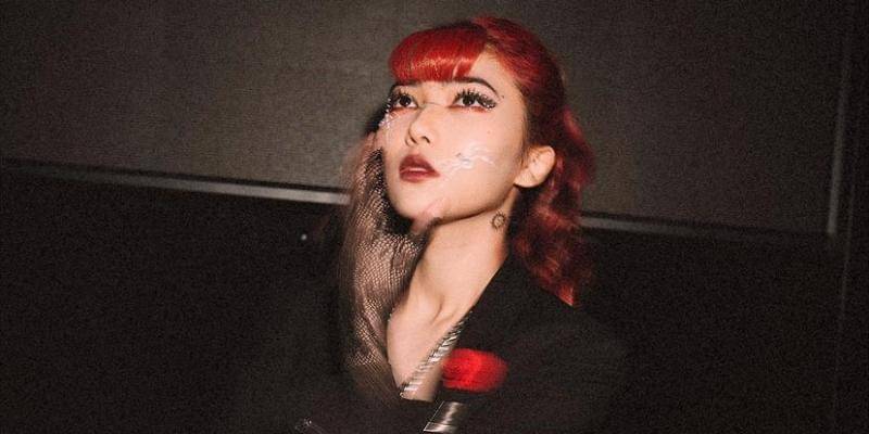 Instagram.com/isyanasarasvati